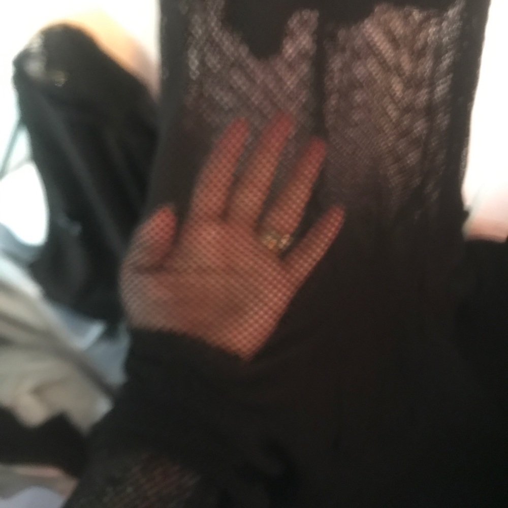 Dress - Picture 2 of 4